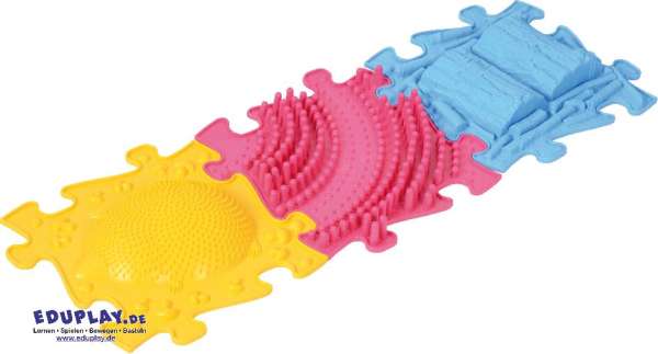 Detalje af 3D sansegulv med taktile mønstre – ideelt til sansemotorisk træning og leg

