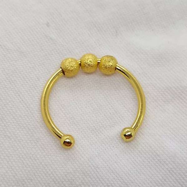 Anxiety ring i guldfarve med perler – justerbar ring

