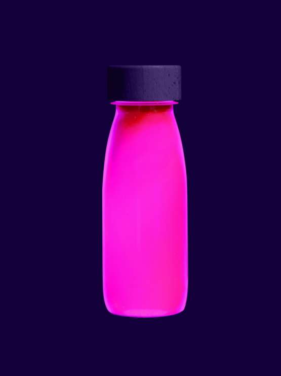 Petit boum float fluo pink sanseflaske i uv-lys