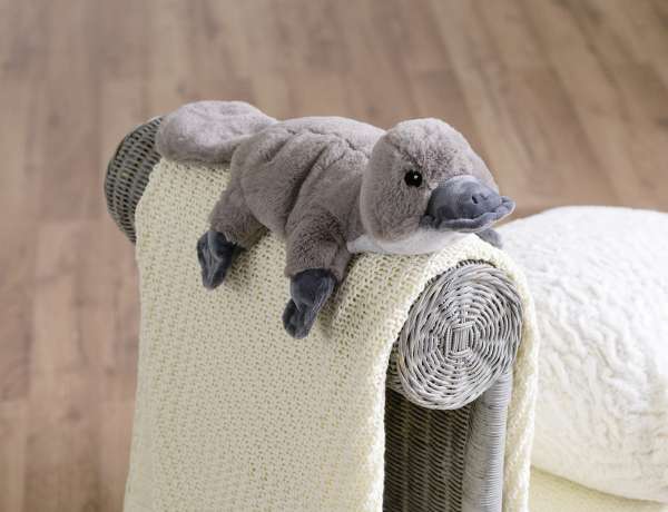  Sansebamse med bløde poter og hale – perfekt til leg og hygge.

