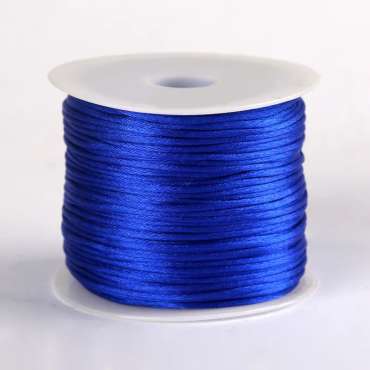 Smykkesnor i kongeblå 1 m – snor til smykkefremstilling