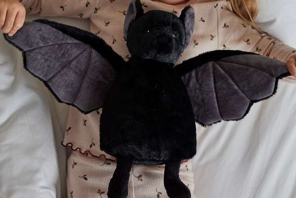 Warmies flagermus liggende – varmende sansebamse



