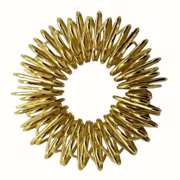 Akkupressur ring guld – stimulerer trykpunkter

