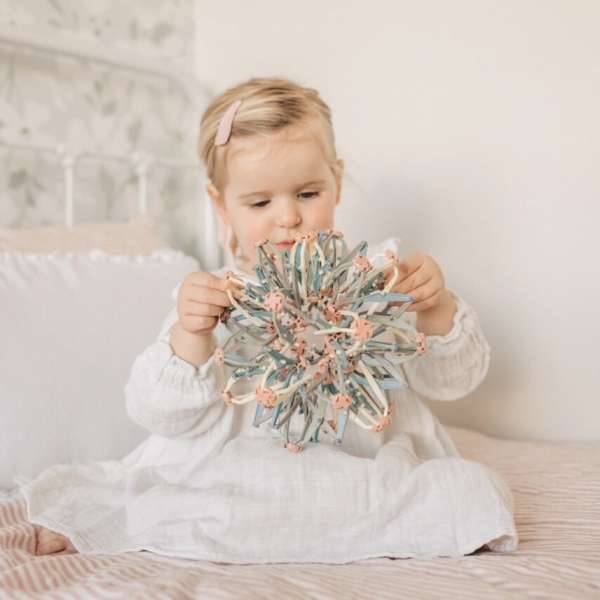 Magisk Mindfulness Bold i brug – kreativ og sansestimulerende leg

