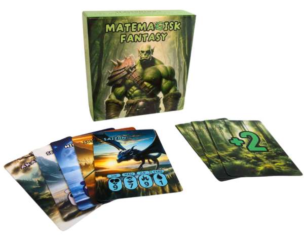MatemaGisk Fantasy kortspil med matematik og fantasy figurer – læringsspil for børn med spillekort og æske

