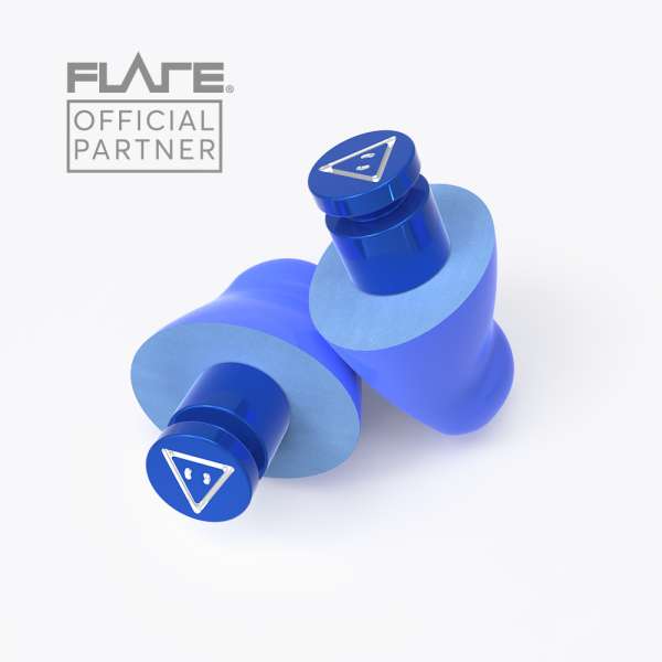 Flare Earshade blå ørepropper close-up – ergonomisk design


