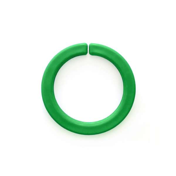 Skovgrøn ARK Chew Bangle – fleksibelt bidearmbånd

