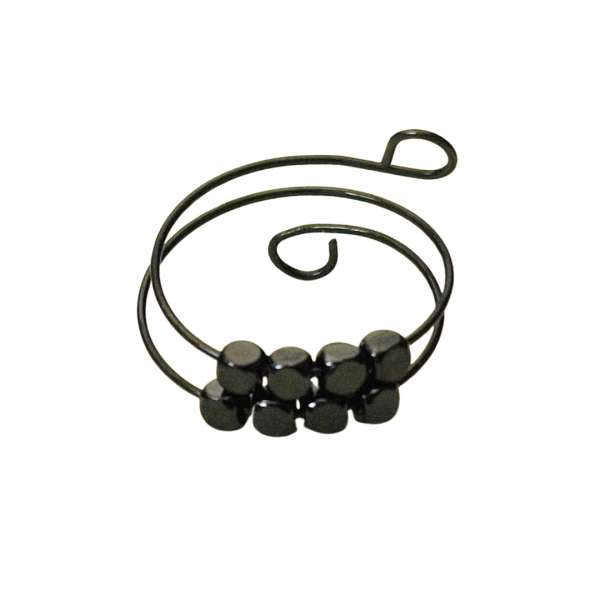 Fidget ring i sort med firkantede perler – stilren stress ring til ro og koncentration

