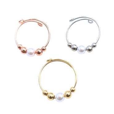 
Fidgetring med perle – ringe i flere farver med bevægelige kugler


