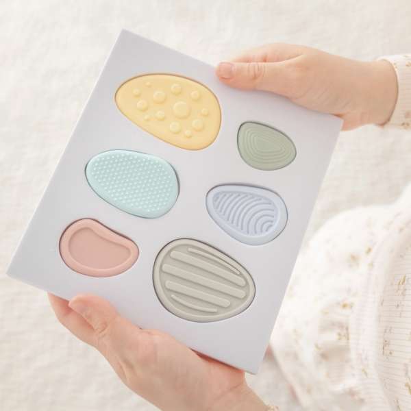 Bekymringssten sæt med 6 – sanse-fidgets i forskellige farver og former

