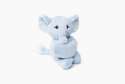 Elefant bamse i lyseblå plys med langt krammedesign, blød og fleksibel krammebamse til børn