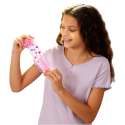 Barn leger med Blooming Botanicals Thinking Putty – strækbart fidget til ro og koncentration

