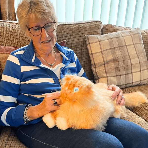 Interaktiv robotkat Marmelade