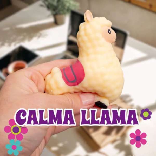 
Karma Lama antistress lama – blødt og fleksibelt klemmedyr

