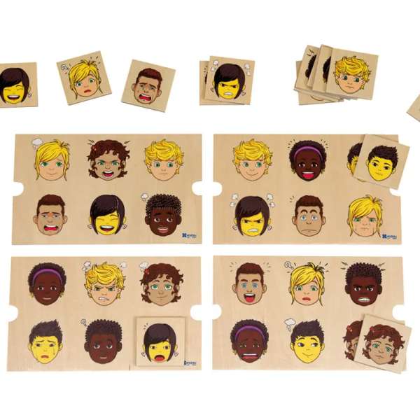 Billedlotteri med ansigtsudtryk fra Andreu Toys – lær at genkende følelser hos børn.

