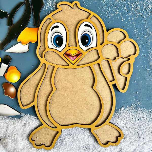 Detalje af træpuslespil med pingvin og ismotiv – robuste træbrikker til små hænder