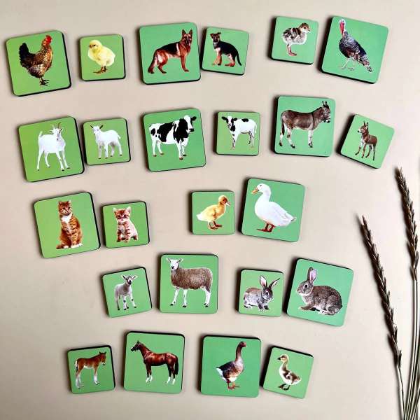 dyrekort til matchning – mor og unge puslespil

