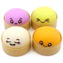 Lille squishy dumpling i ensfarvede pastelnuancer med søde kawaii ansigter – blød slow rise squishy til sansestimulering, stressreduktion, koncentration og uro i hænderne.

