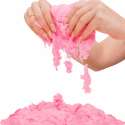 Pink Magic Sand, der flyder mellem hænderne – sansestimulerende legesand til kreativ udfoldelse og taktil stimulering.