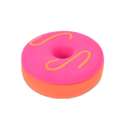 Squishy slow-rise donut med pink glasur, orange dekoration og orange bund

