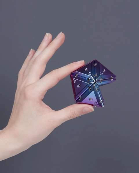 Chrome Geode Pyramid